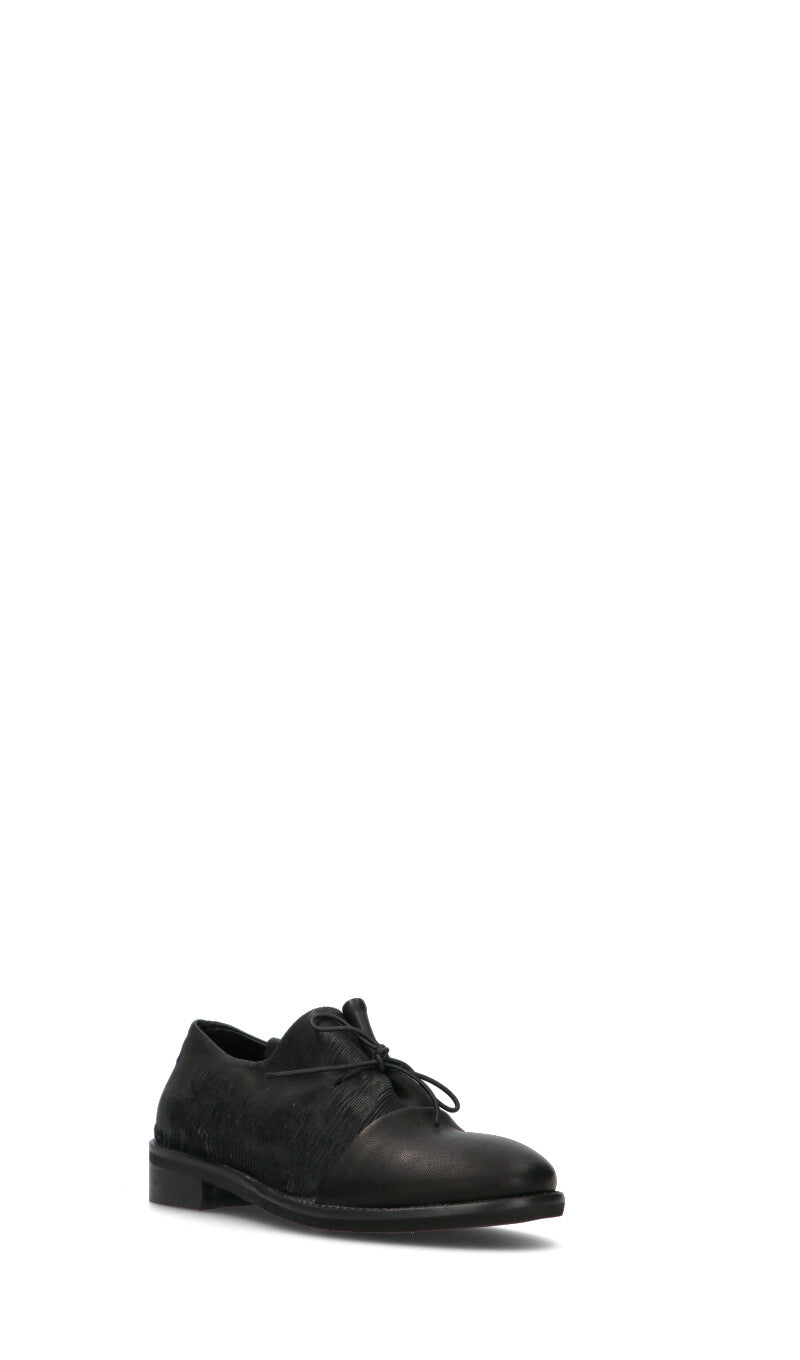 MEZZETINTE Stringata donna nera in pelle