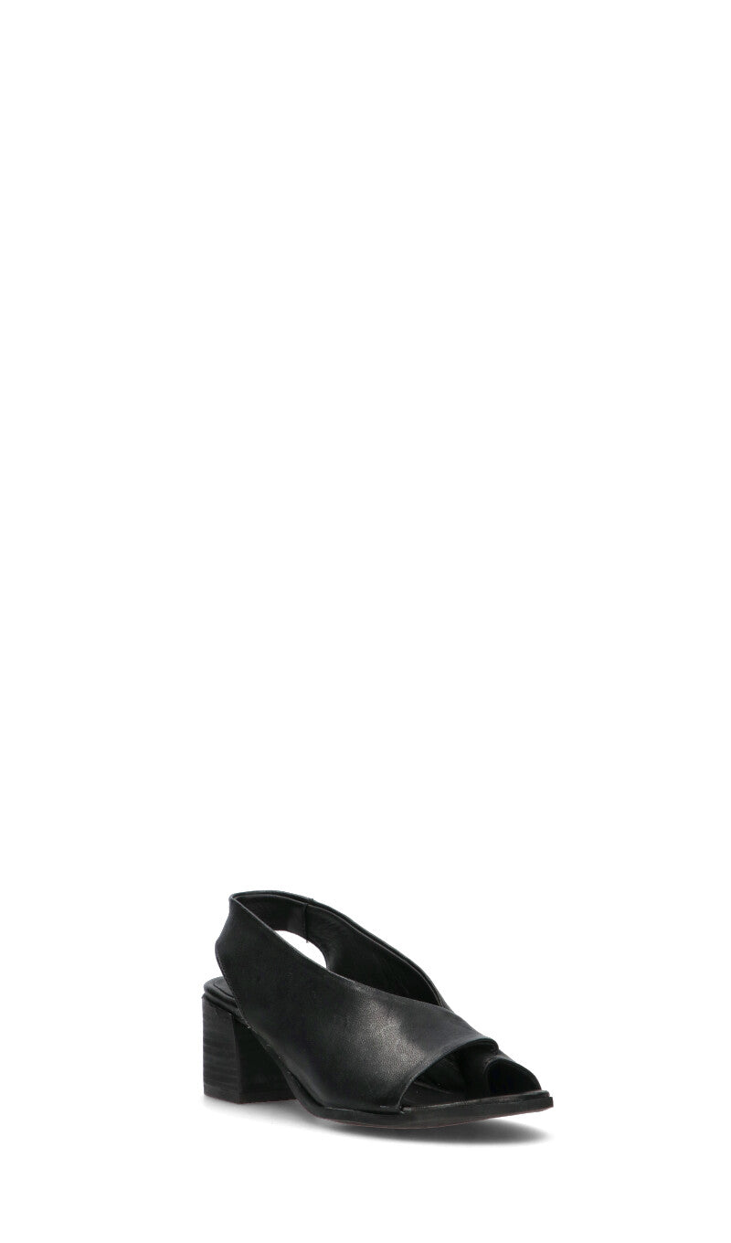 MEZZETINTE Sandalo donna nero in pelle