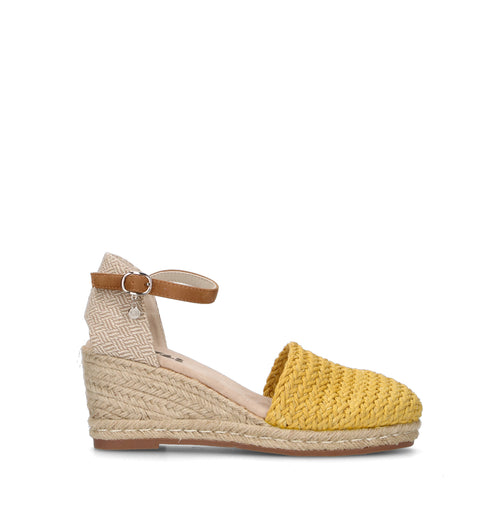 XTI FOOTWEAR Campeggina donna gialla