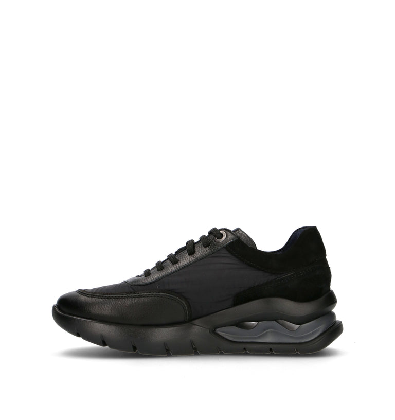 CALLAGHAN Sneaker donna nero in pelle