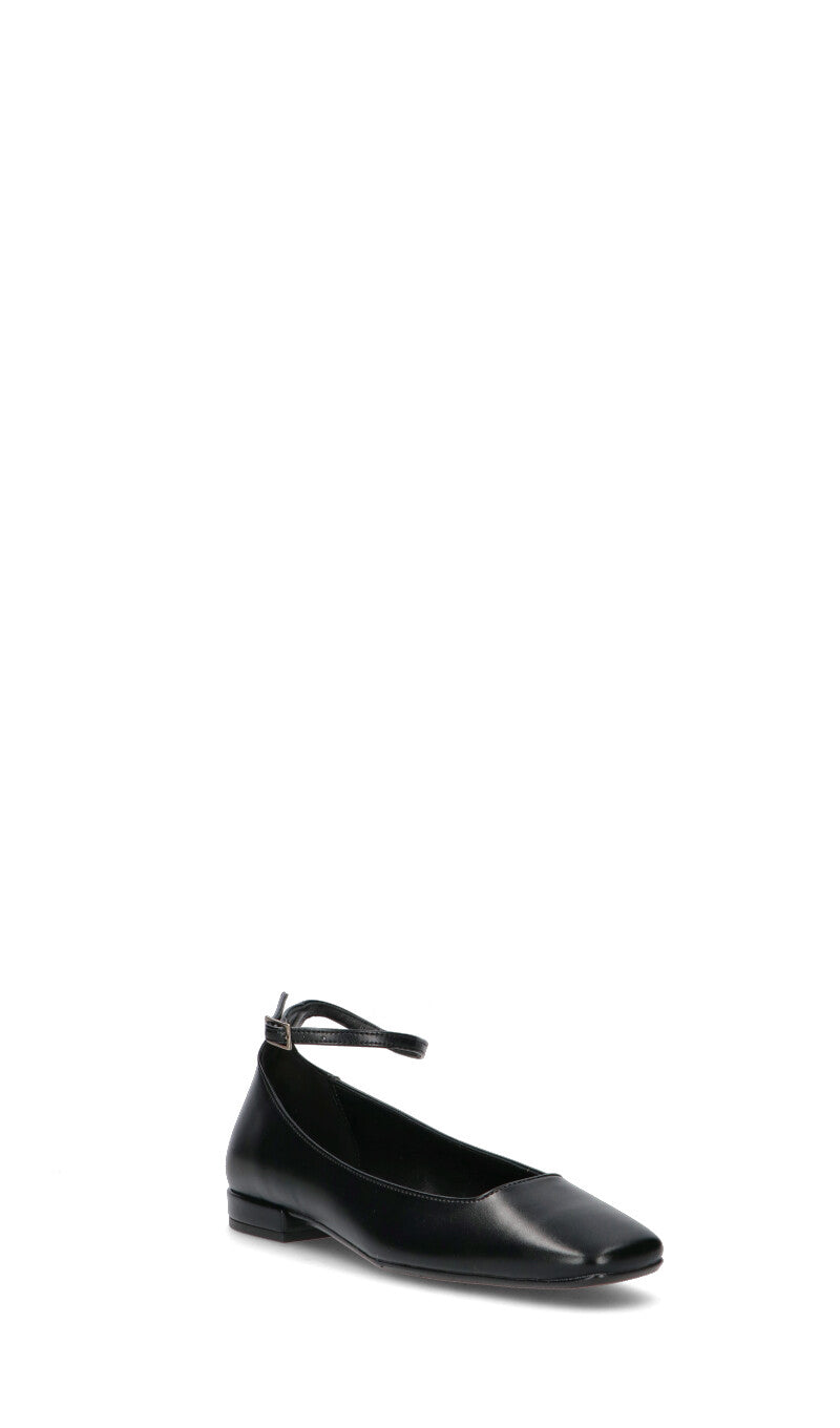 REBECCA VAN DICK  Ballerina donna nera in pelle