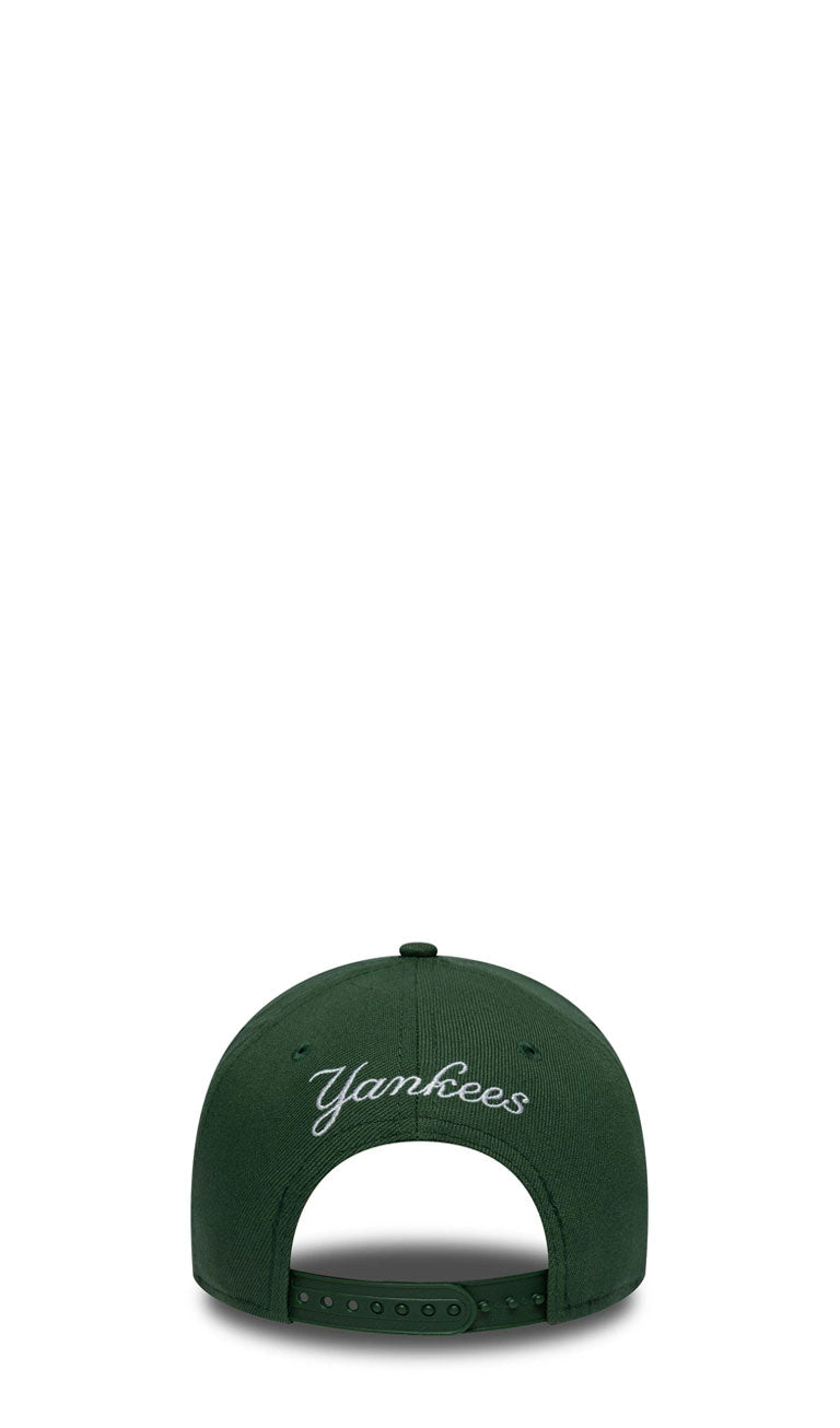 NEW ERA E-FRAME Cappello 'NY Yankees' unisex verde con scritta sul retro