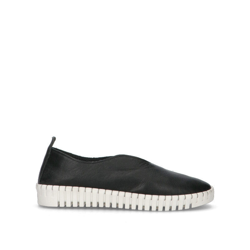 VARIOPINTO Slip on donna nera