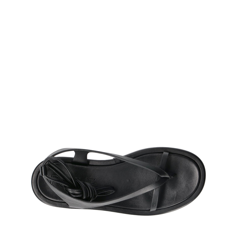 POEVE Sandalo donna nero in pelle