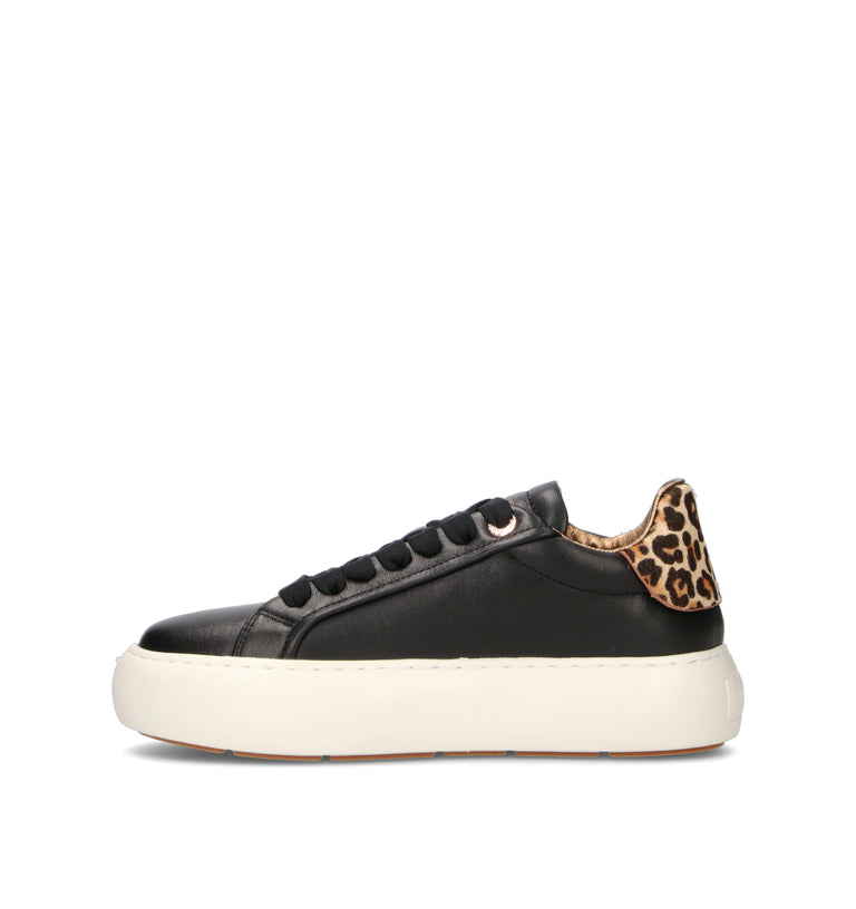 ALEXANDER SMITH Sneaker donna nera in pelle