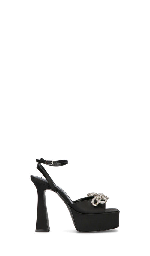 STEVE MADDEN