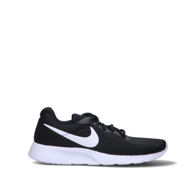 NIKE - TANJUN