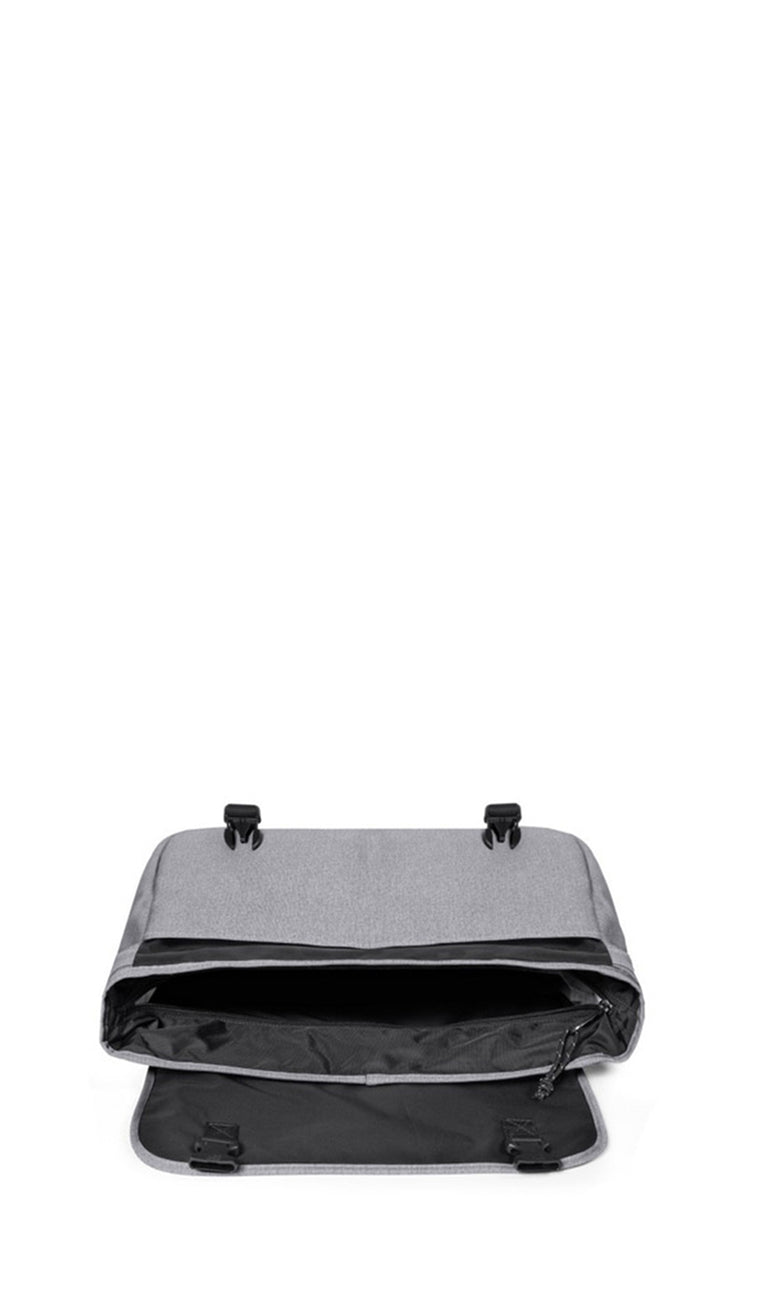 EASTPAK