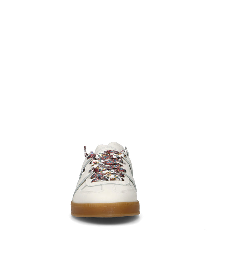 P448 Sneaker donna bianca in pelle