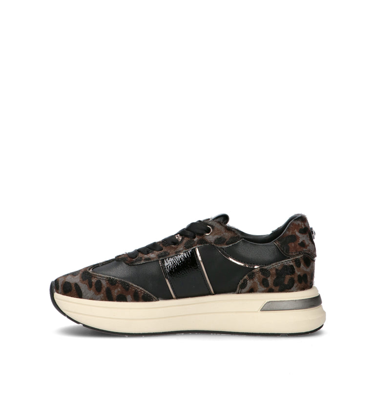 APEPAZZA Sneaker donna nera