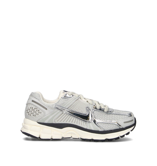 NIKE W ZOOM VOMERO 5 Sneaker donna argento