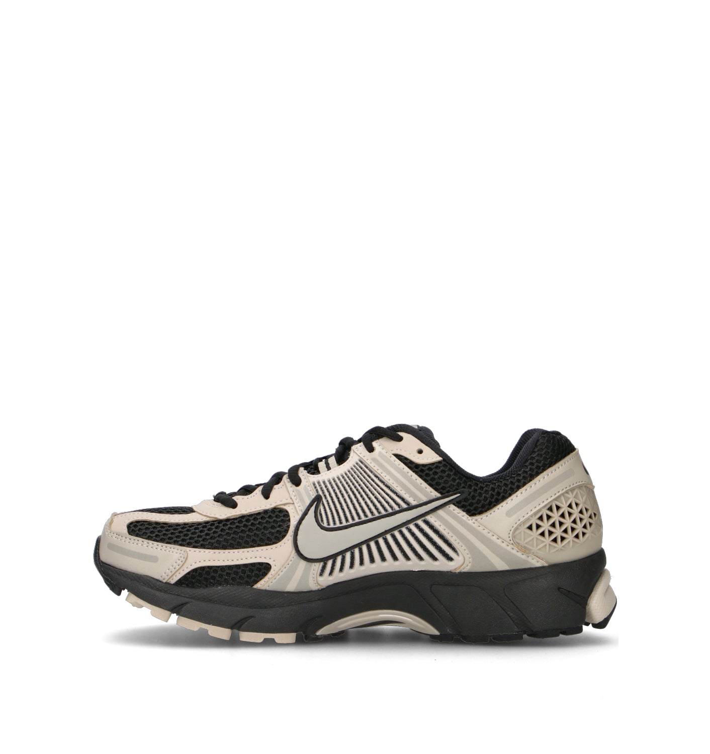 NIKE ZOOM VOMERO 5 Sneaker uomo crema/nera