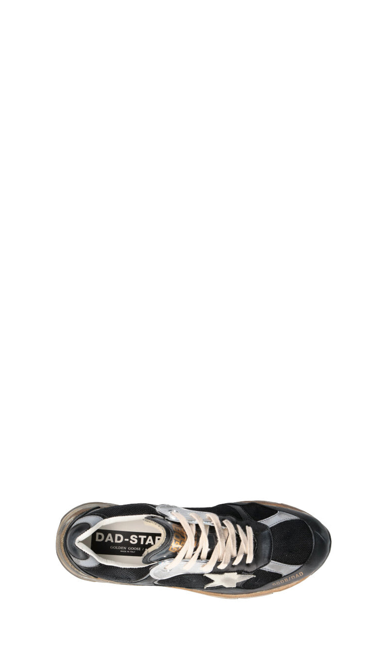 【関税&送料込】Golden  Sneaker Running Dad In Pelle Golden Goose Running Dad Sneaker in Blue & Silver | REVOLVE
