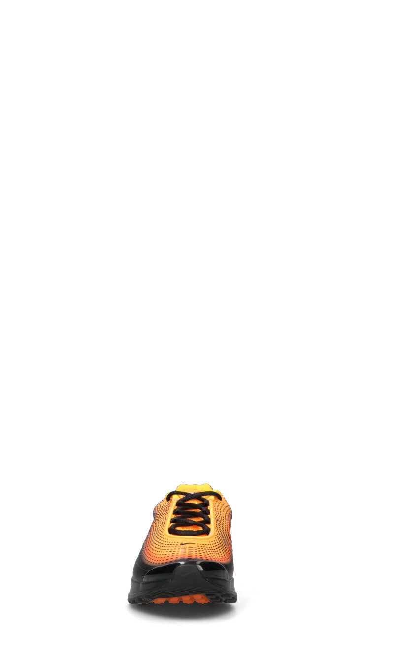 NIKE - AIR MAX DN SE Sneaker uomo nera/arancio