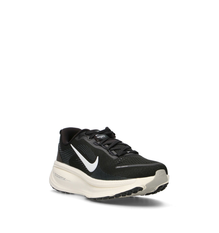 NIKE VOMERO 18 Scarpa running uomo nera