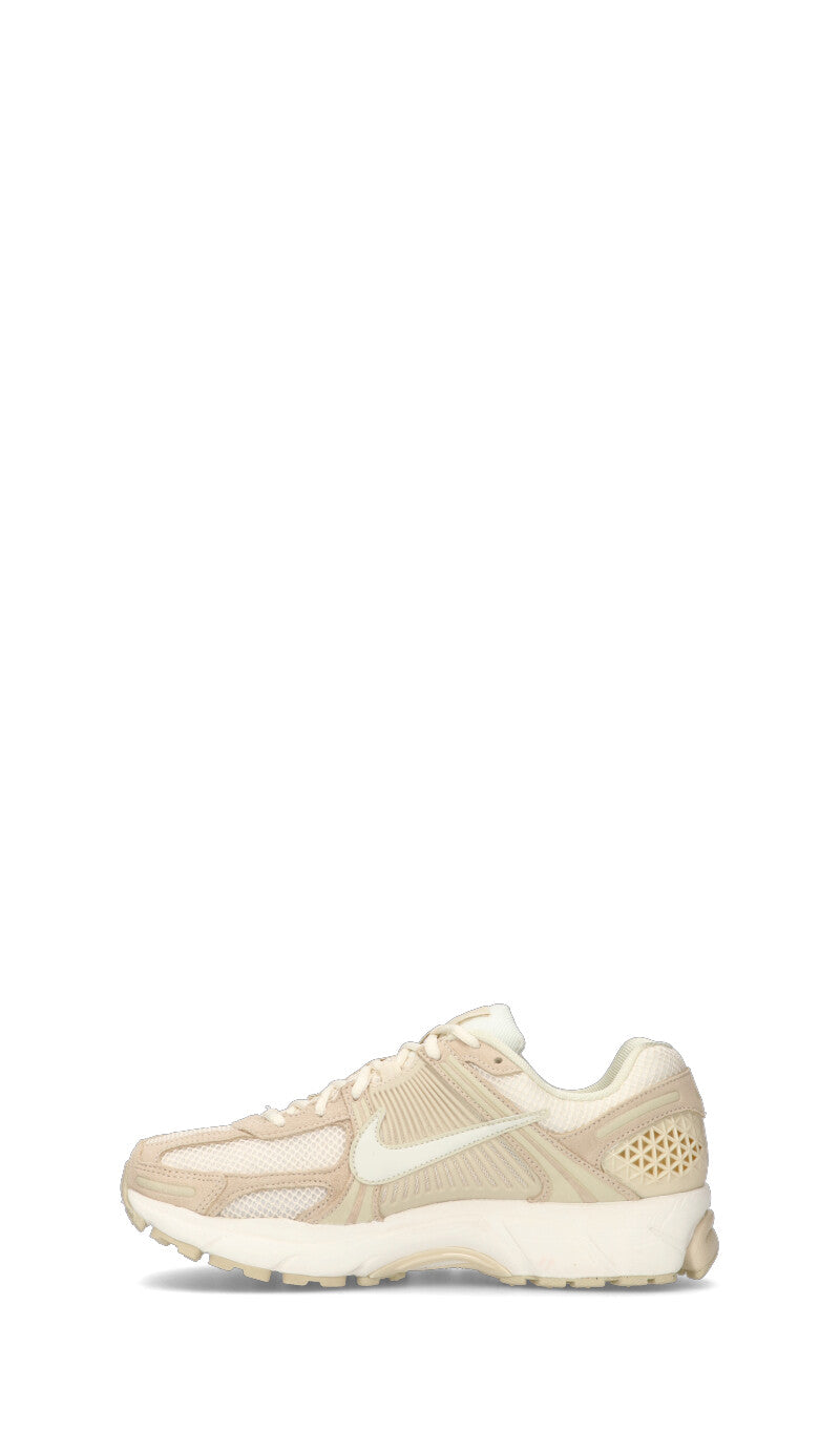 NIKE - ZOOM VOMERO 5 Sneaker donna beige