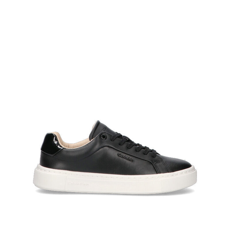 CALVIN KLEIN Sneaker donna nera in pelle
