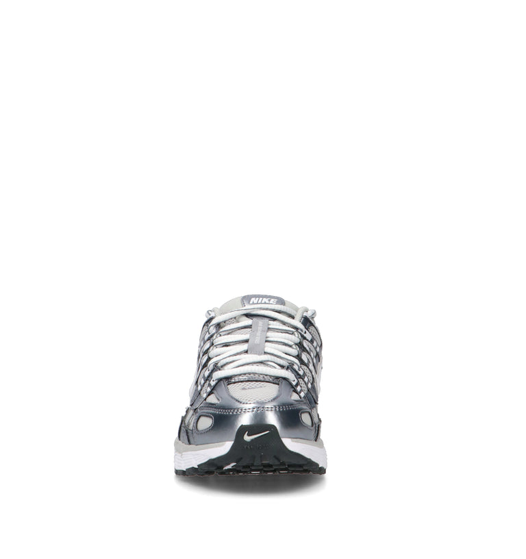 NIKE P-6000 Sneaker donna grigia