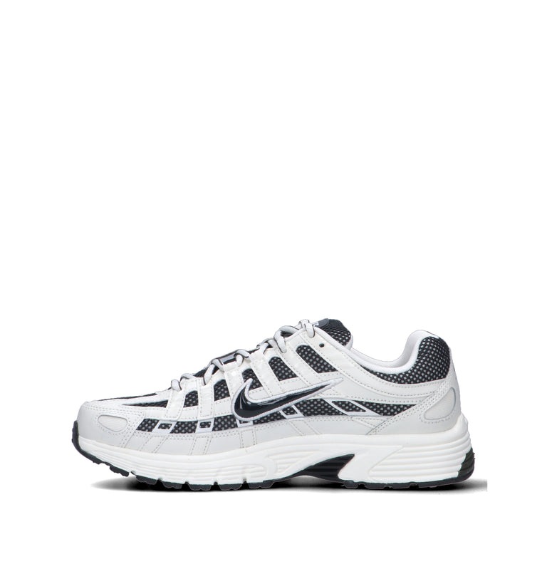 NIKE P-6000 Sneaker uomo bianca