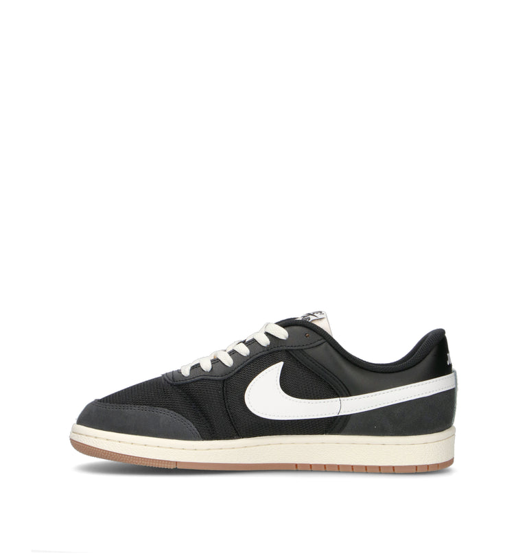 NIKE WMNS AIR JORDAN SKYLINE LOW Sneaker uomo