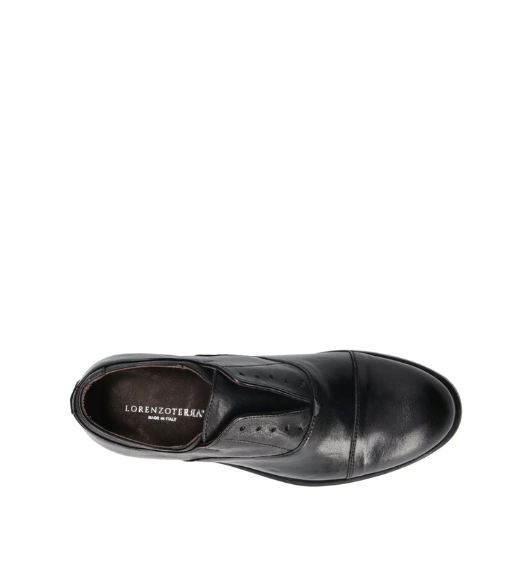 LORENZO TERRA Stringata uomo nera in pelle