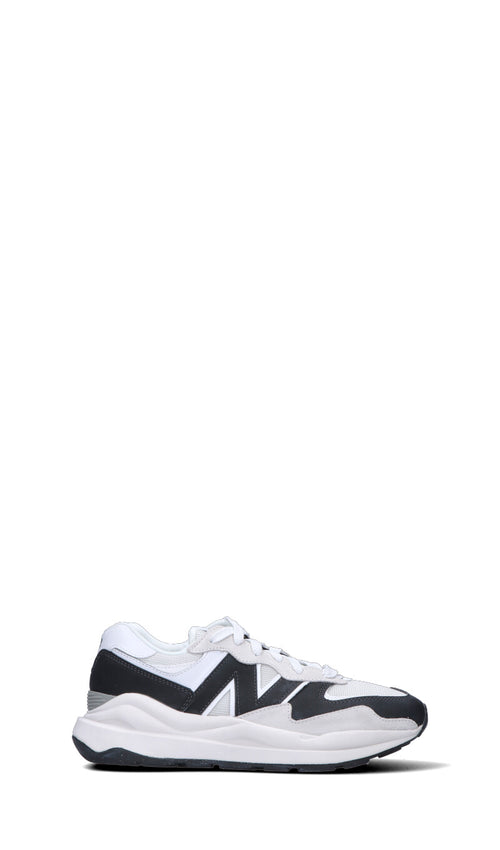 NEW BALANCE Sneaker uomo bianca/nera in pelle