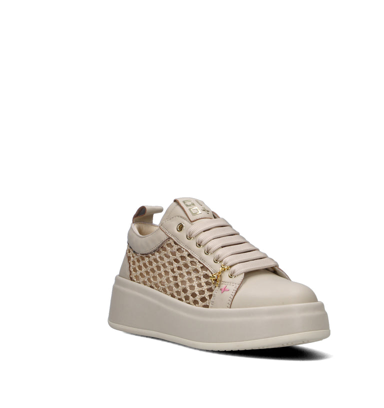 GIO+ Sneaker donna beige in pelle e materiale sintetico. Caratterizzato da pannelli laterali lavorat
