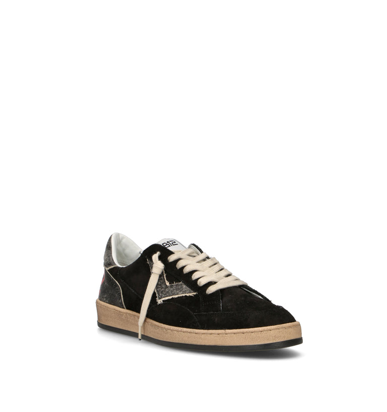QUATTROBARRADODICI Sneaker uomo nera in suede