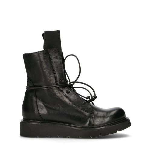 DOROTHYD Polacco donna