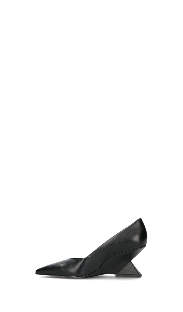 SCHUTZ