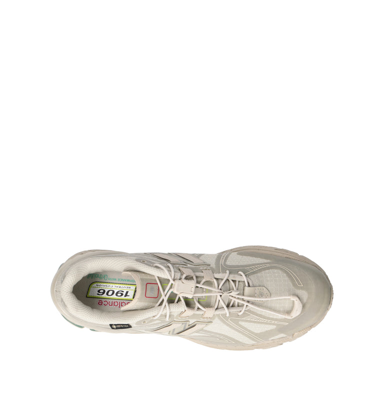 NEW BALANCE Sneaker donna beige in gore-tex