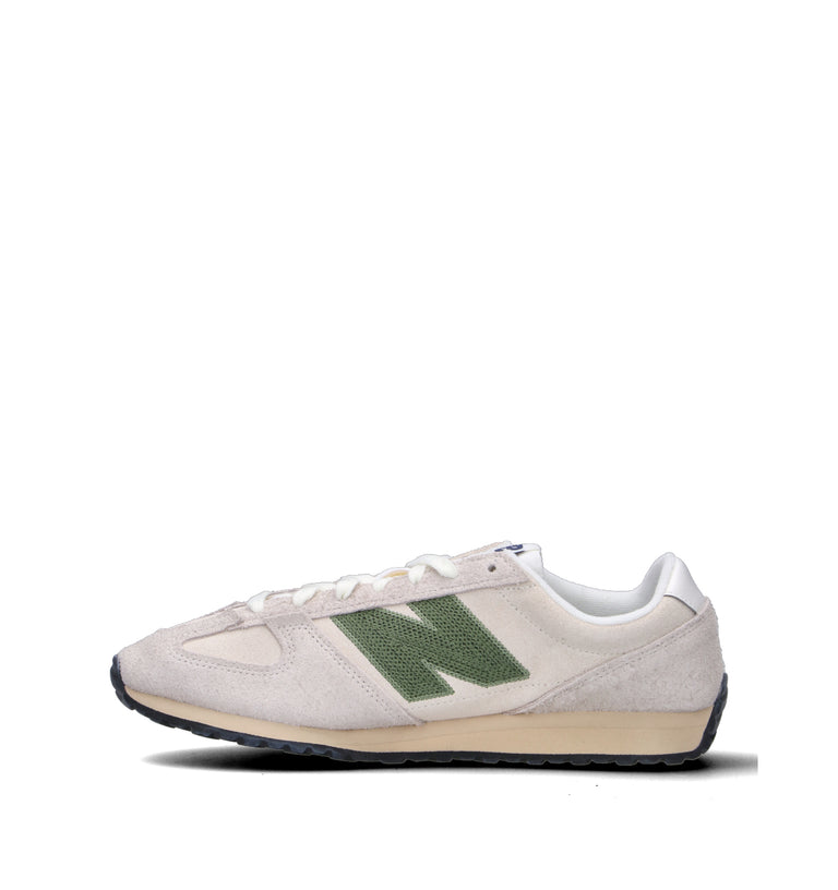 NEW BALANCE Sneaker uomo bianca/verde in suede