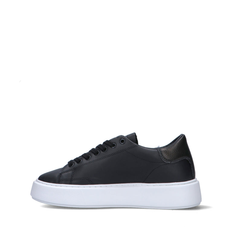 D.A.T.E. Sneaker donna nera in pelle