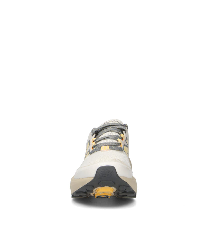 NEW BALANCE Scarpa trail running donna bianca