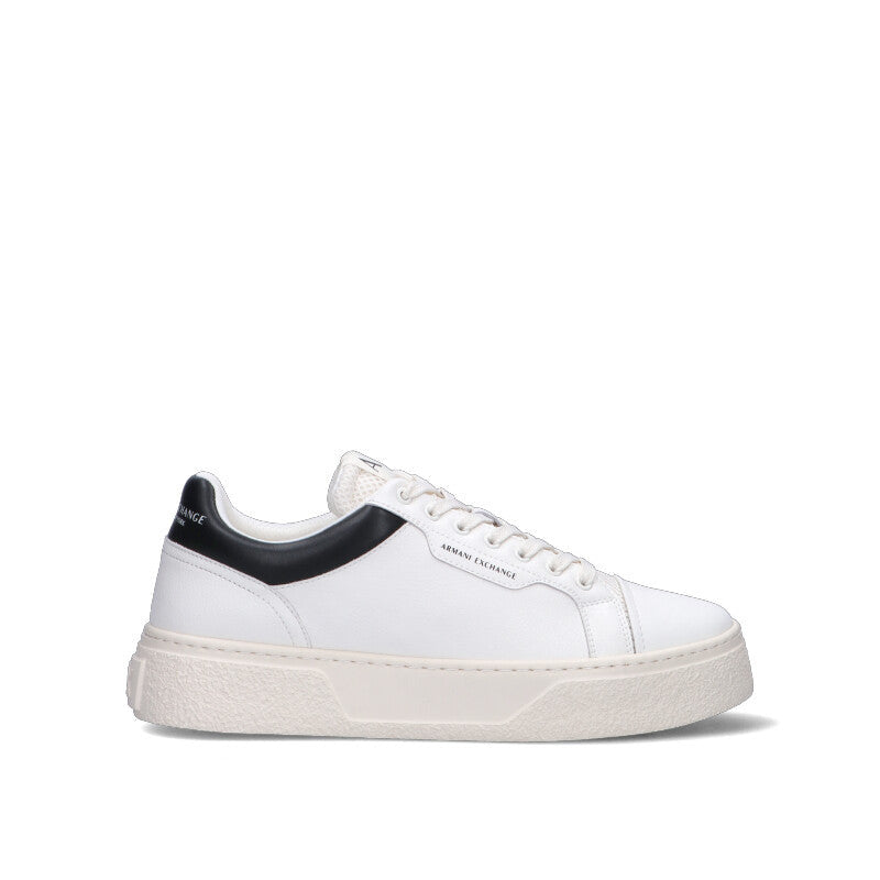 ARMANI EXCHANGE Sneaker uomo bianca/nera in pelle