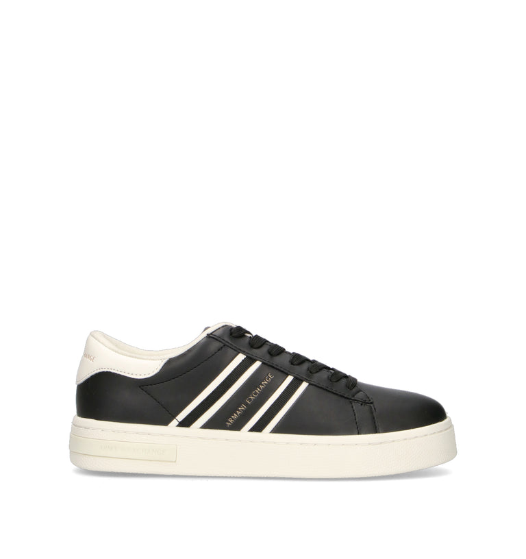 ARMANI EXCHANGE Sneaker donna nera