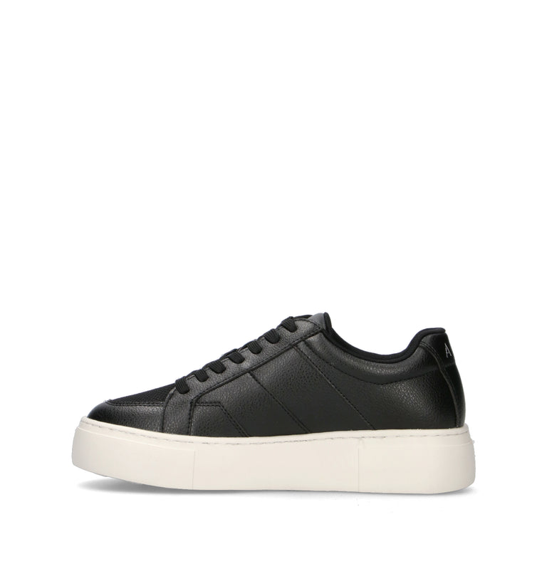 ARMANI EXCHANGE Sneaker donna nera