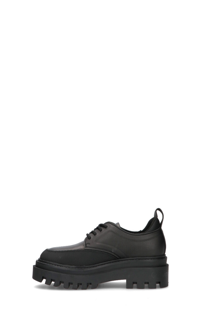 CALVIN KLEIN JEANS Stringata donna nera in pelle